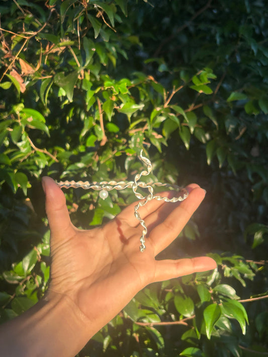 Twisted Snake Pearl Choker