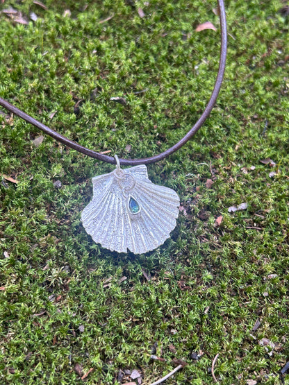 Aphrodite's Sapphire Seashell Pendant