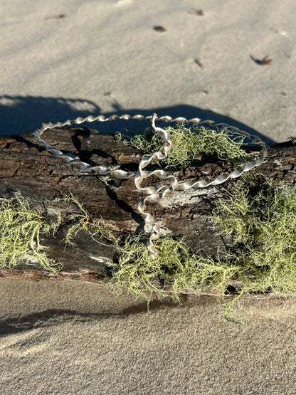 Twisted Snake Pearl Choker